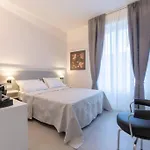Stylish Four Bedrooms Apartment - Florence Center