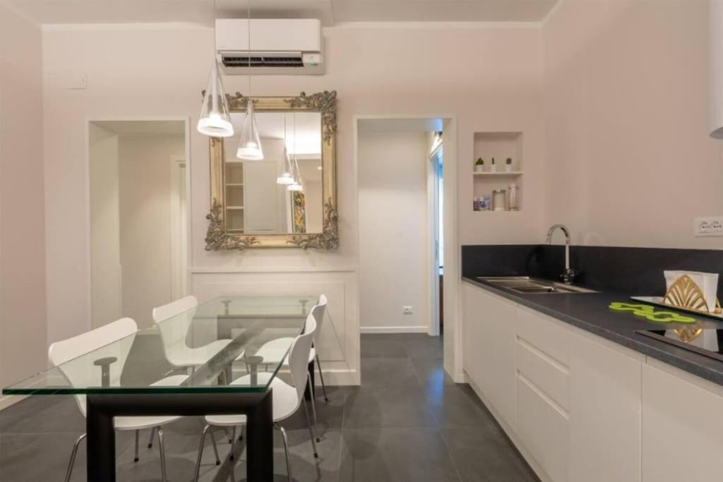 Apartamento Stylish Four Bedrooms - Center